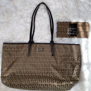 Authentic FENDI Roll Tote w/ matching wallet ☀️